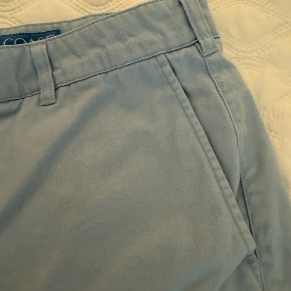 Coast Pawleys Twill chino shorts. Light blue  7”. Size 38